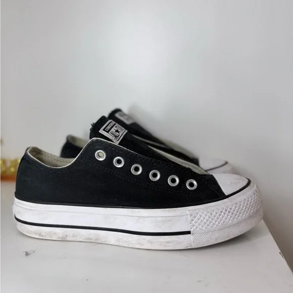 Converse Chuck Taylor All Star Platform Low Top Black White – Women’s Size 7.5 - Picture 2 of 14